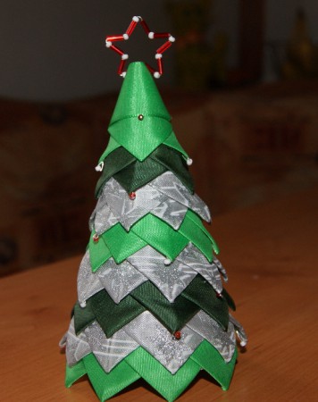 Stromček zelený